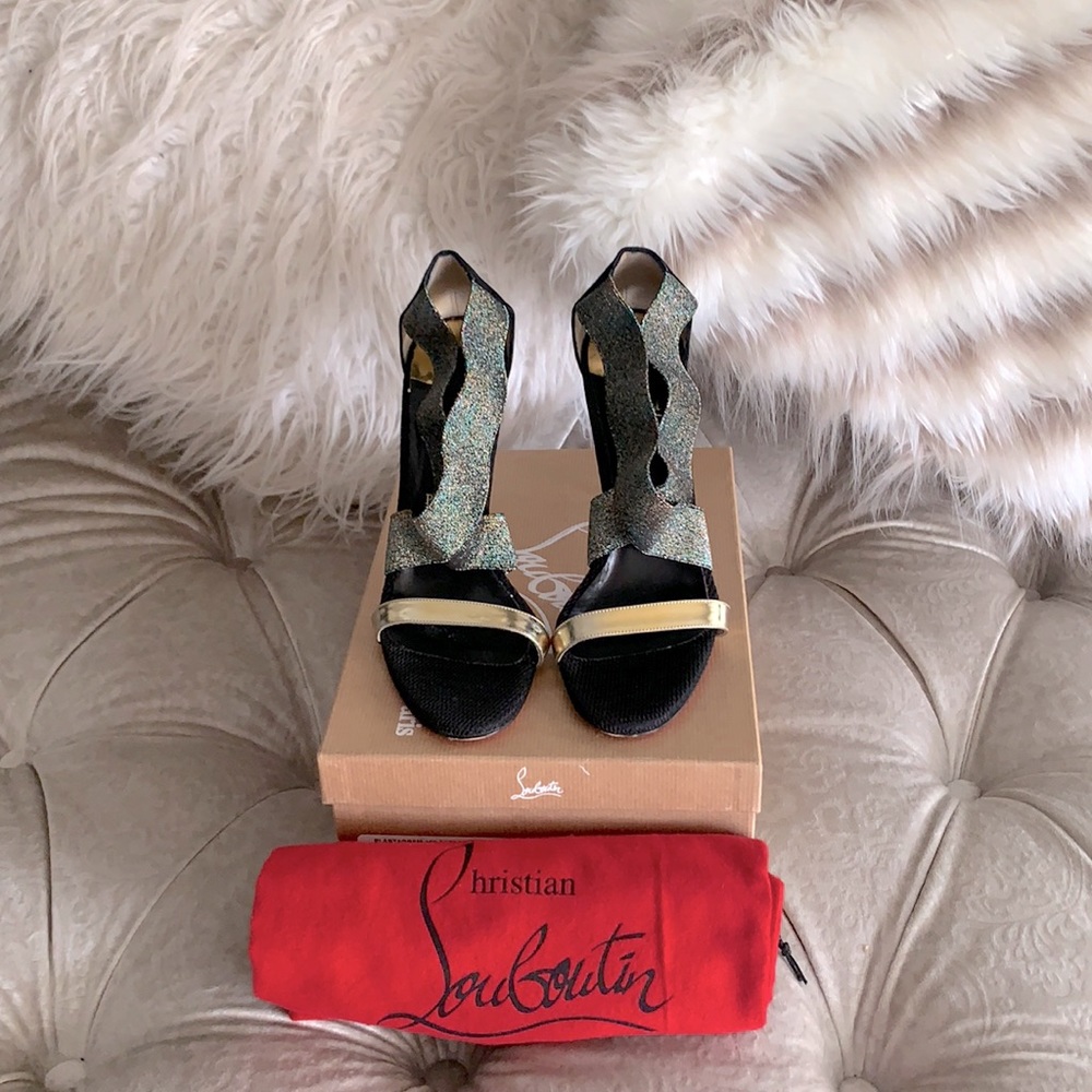 Christian Louboutin Elastagram Sandal size 41.5
